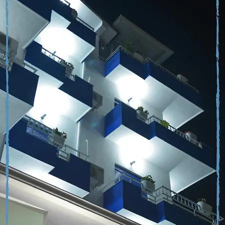 Bluebalcony Hotel