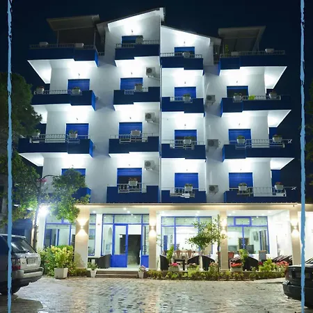 Bluebalcony Hotel