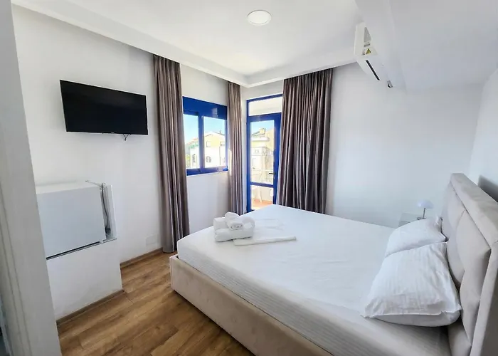 Bluebalcony Hotel 3*